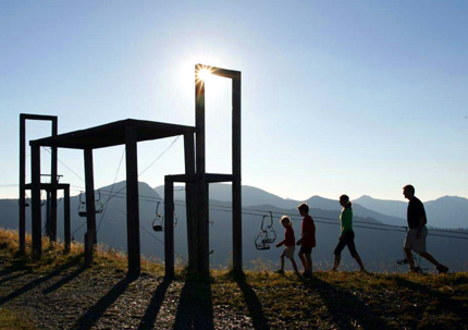 Kunst am Berg sorgt auf der Schmittenhöhe für ungewöhnliche Perspektiven. (Foto: schmitten.at)