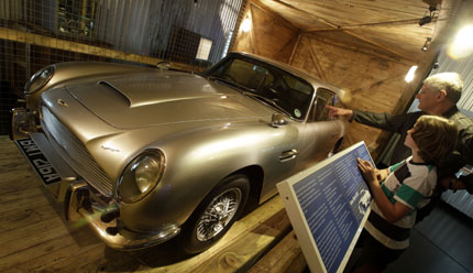 Auch Filmlegende James Bond wird ein Teil der Ausstellung gewidmet. (Foto: Top Secret)