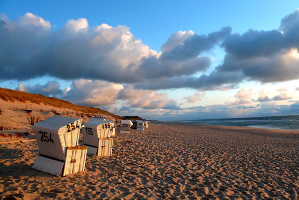 Meer, Sand und frische Luft bilden die Zutaten für einen erholsamen Nordsee-Urlaub am nördlichsten Punkt der Insel Sylt. (Foto:  M. Koch)