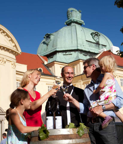 Ein guter Grund zu feiern: 900 Jahre Stift und Wein. (Foto: Christian Steinbrenner)