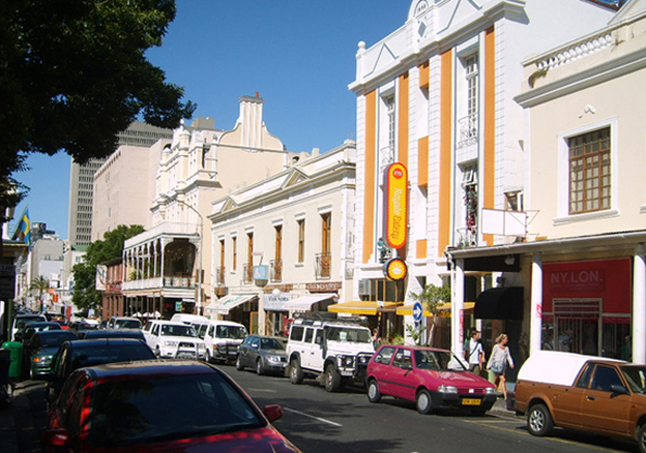 Durchaus mit historischem Charme: Die Long Street in Kapstadt