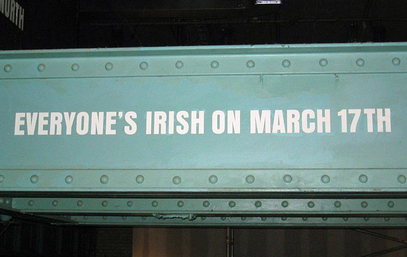 Die Guinness Brauerei macht es deutlich: Am 17. März sind alle für einen Tag Iren. 