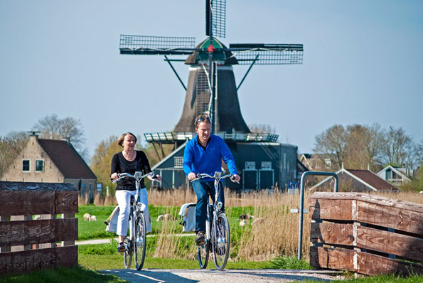 Mindestens 150 E-Bikes sollen dazu beitragen, Friesland einen Eintrag ins Guinness-Buch der Rekorde zu verschaffen. (Foto: NBT)