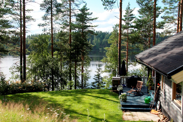Ein Haus am See ist beim Finnland-Urlaub fast schon ein Muss. (Foto: Vesa Karkkainen)