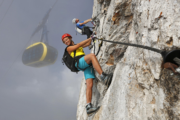Die "Wiege der Klettersteige" bietet abwechslungsreiche Touren und unterschiedliche Schwierigkeitsgrade sowie atemberaubende Aussichten. (Foto: Herbert Raffalt)