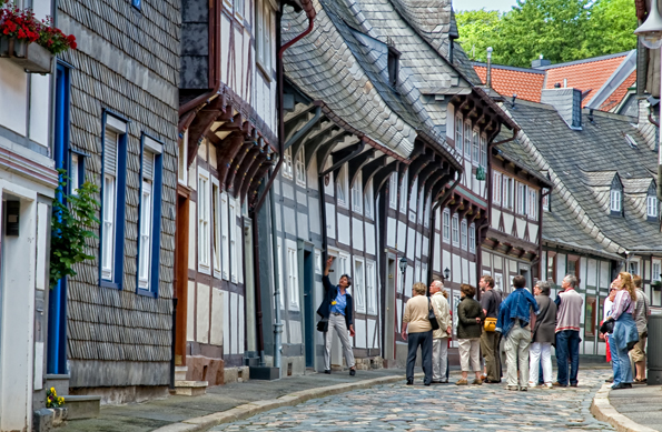 Die historische Altstadt von Goslar zählt mit ihren prächtigen Fachwerkhäusern zum Weltkulturerbe der UNESCO. (Foto Stefan Schiefer)