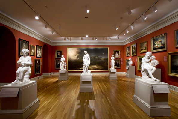 Blick in die berühmte Brock Gallery des Chrysler Museums of Art. 