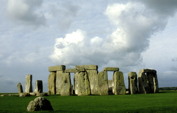 Ein faszinierendes und von Mythen geprägtes Stück Weltkulturerbe: Der Steinkreis im englischen Stonehenge. 