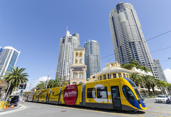 Novum an der Gold Coast im australischen Queensland: Eine Straßenbahn, die die schönsten Strände miteinander verbindet.
