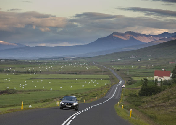 TMythos und Traum zugleich: Die etwa 1.300 Kilometer lange Ringstraße, die Route 1, rund um Island. (Foto Ragnar Th. Sigurdsson)