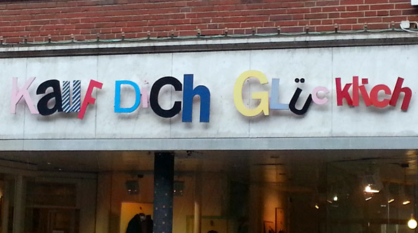 Der Name dieses Ladens im westfälischen Münster ist für viele Reisende während des Urlaubs Programm. (Foto: Karsten-Thilo Raab)