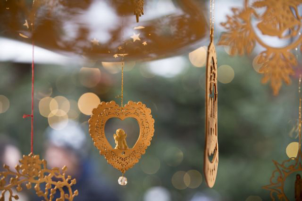 Begehrt bei den Weihnachtsmarktbesuchern ist traditionell das Kunsthandwerk.