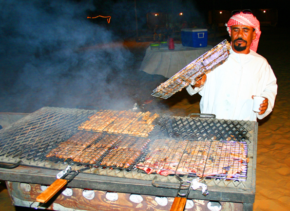 Auch Traditionelles kommt während des Food Festivals in Abu Dhabi auf den Tisch. (Foto: Karsten-Thilo Raab)