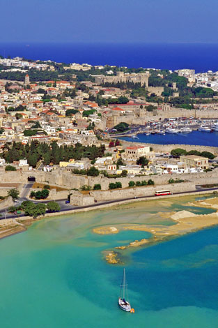 Rhodos gehört zu den beliebtesten Urlaubsinseln des Dodekanes. (K. Vergas)