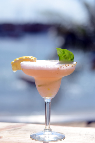 Cocktail made in Aruba: der Mangel Haltorita. 