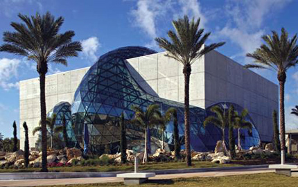 Highlight in St. Petersburg ist das Dalí Museum mit über 2000 Werken des Ausnahmekünstlers.