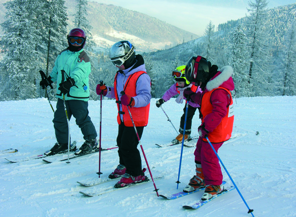 Das Wintersportzentrum Szczyrk (Schirk) in den Schlesischen Beskiden will mit massiven Investitionen die Infrastruktur für die Skifahrer verbessern. (Foto: Klaus Klöppel)