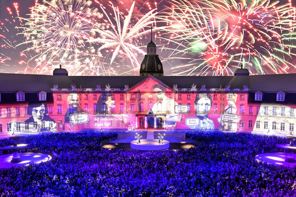 Mit über 500 Veranstaltungen feiert Karlsruhe im Jahr 2015 seinen 300. Geburtstag. (Foto: djd)