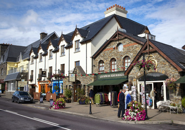 Verträumte Dörfer und Fischerstädtchen prägen den Westen Irlands rund um Cork. 