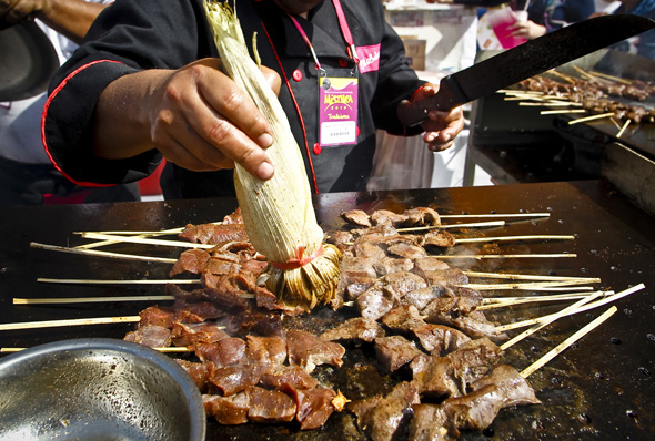 Ein kulinarischer Streifzug durch die Gaumenfreuden Perus kann beim Gastronomiefestival Mistura  unternommen werden.