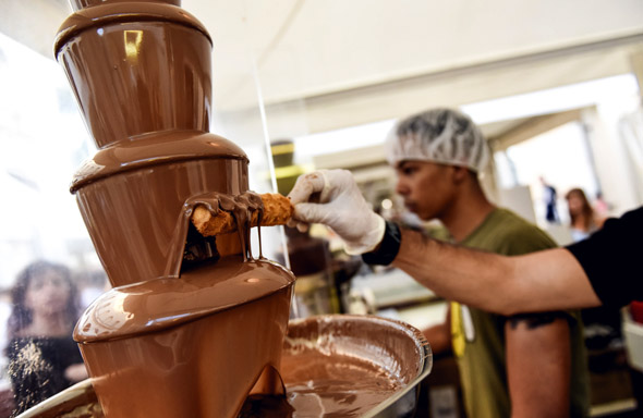 Beim Schokoladenfestivalö in Perugia darf natprlich auch ein Schokoladenbrunnen nicht fehlen. 