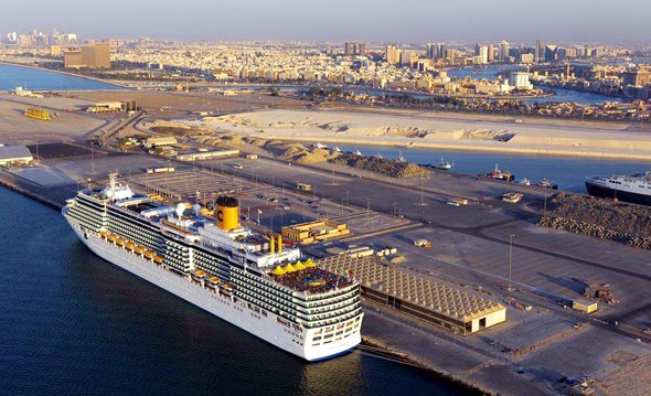 Dubai und die Vereinigten Arabischen Emirate erfreuen sich bei Kreuzfahrern wachsender Beliebtheit. (Foto DTCM)