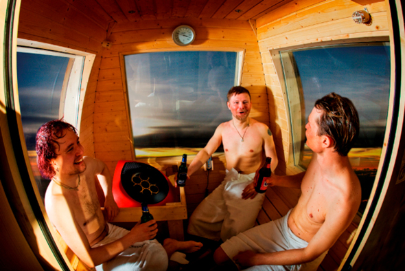 Ein ungewöhnliches Wellness-Vergnügen verspricht die einzigartige Sauna-Gondel in Finnland. 