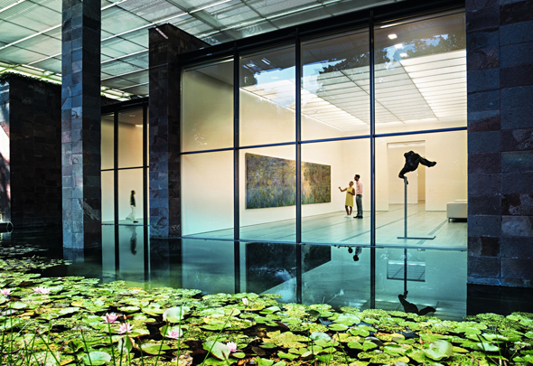 Ein weiterer Höhepunkt des Basler Kunstjahres wird die Ausstellung „Metamorphosen der Landschaft“ mit Werken von Jean Dubuffet in der Fondation Beyeler. (Foto Schweiz Tourismus)