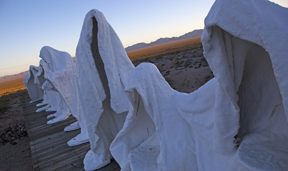 Mystisch: das "Last Supper" in Rhyolite in Nevada. (Fotos TravelNevada)