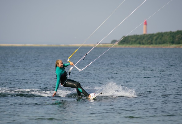 Die Kitesurf-Elite trifft sich Ende August zum Kitesurf World Cup erstmals auf Fehmarn. (Foto: Dirk Moeller) --- Bildunterschrift für Bild 4 ---