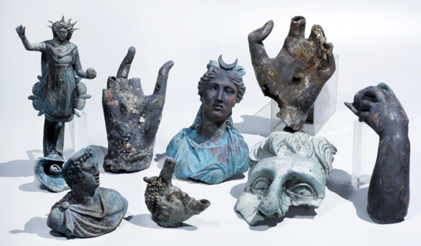 Seltene brozene Fundstücke aus Caesara. (Foto Israel Antiquities Authority)