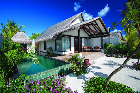 Villa im neu eröffneten Fünf-Sterne-Komplex des Ozen auf den Malediven. (Foto Atmopshere)