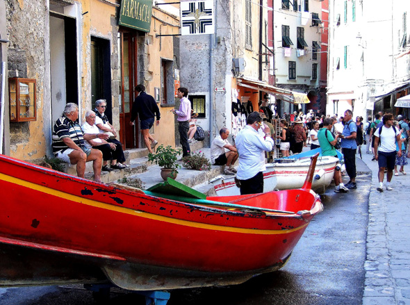 Parkplätze gibt es in Vernazza scheinbar nur für Boote. (Foto Katharina Büttel)