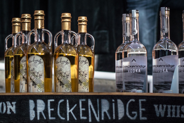 Beim Breckenridge Craft Spirits Festival gibt es nicht nur besonderen Whisky im Ausschank. (Foto Arthur Balluff)