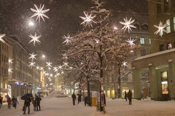 Gerade in der Weihnachtszeit ist es nicht schwer zu erkennen, warum St. Gallen den Beinamen "Sternenstadt" trägt. 