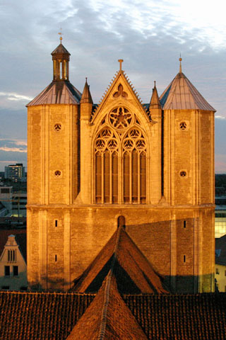 Der Dom St. Blasii steht im Herzen des historischen Zentrums von Braunschweig. (Foto: Gisela Rothe)