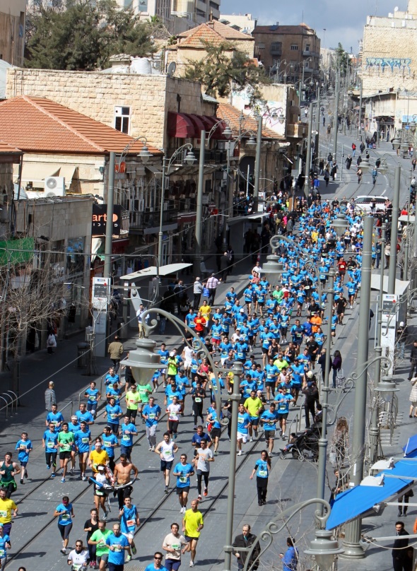 Sowohl in Tel Aviv als auch in Jerusalem stehen hochkarätige Marathonläufe auf dem Programm. (Foto Gilad Kavalerchik)