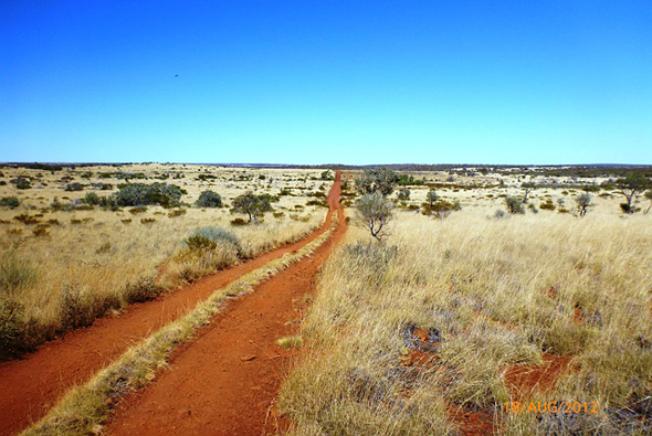 Das australische Outback ist die Heimat vieler Aborigines.