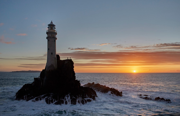 Irlands höchster Leuchtturm: das Fastnet Lighthouse. (Foto Tourism Ireland)