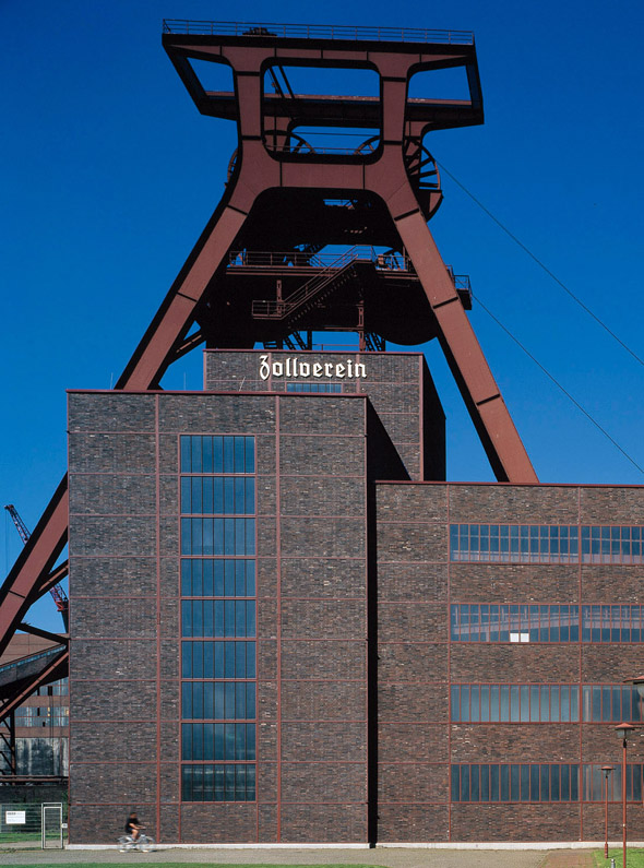 Die Zeche Zollverein in Essen galt einst als das schönste Bergwerk der Welt. (Foto Karsten-Thilo Raab)