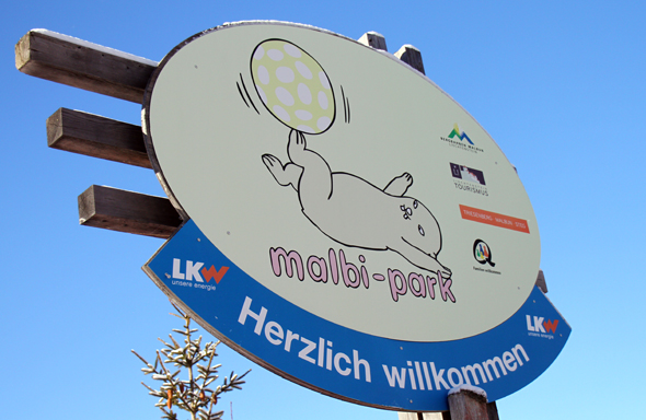 Der Malbi-Park liegt im Herzen des Liechtensteiner Skigebiets. (Foto Karsten-Thilo Raab)