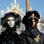 Narrenzeit am Stiefel: Karneval in Italien