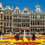Famoser Blumenteppich auf Brüssels Grote Markt