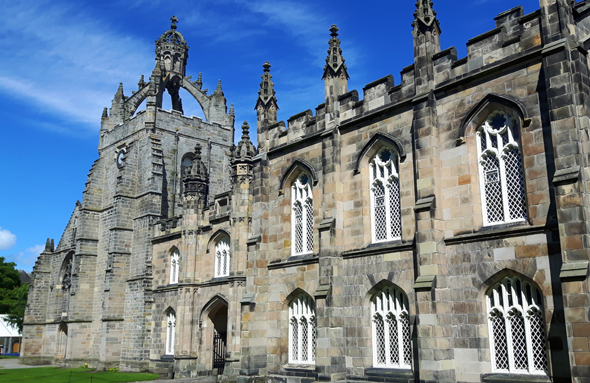 Prachtbau im schottischen Aberdeen: das alt-ehrwürdige King's College. (Foto Karsten-Thilo Raab)