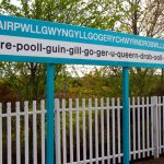 Wales: Konsonanten-Schwemme in Llanfairpwll