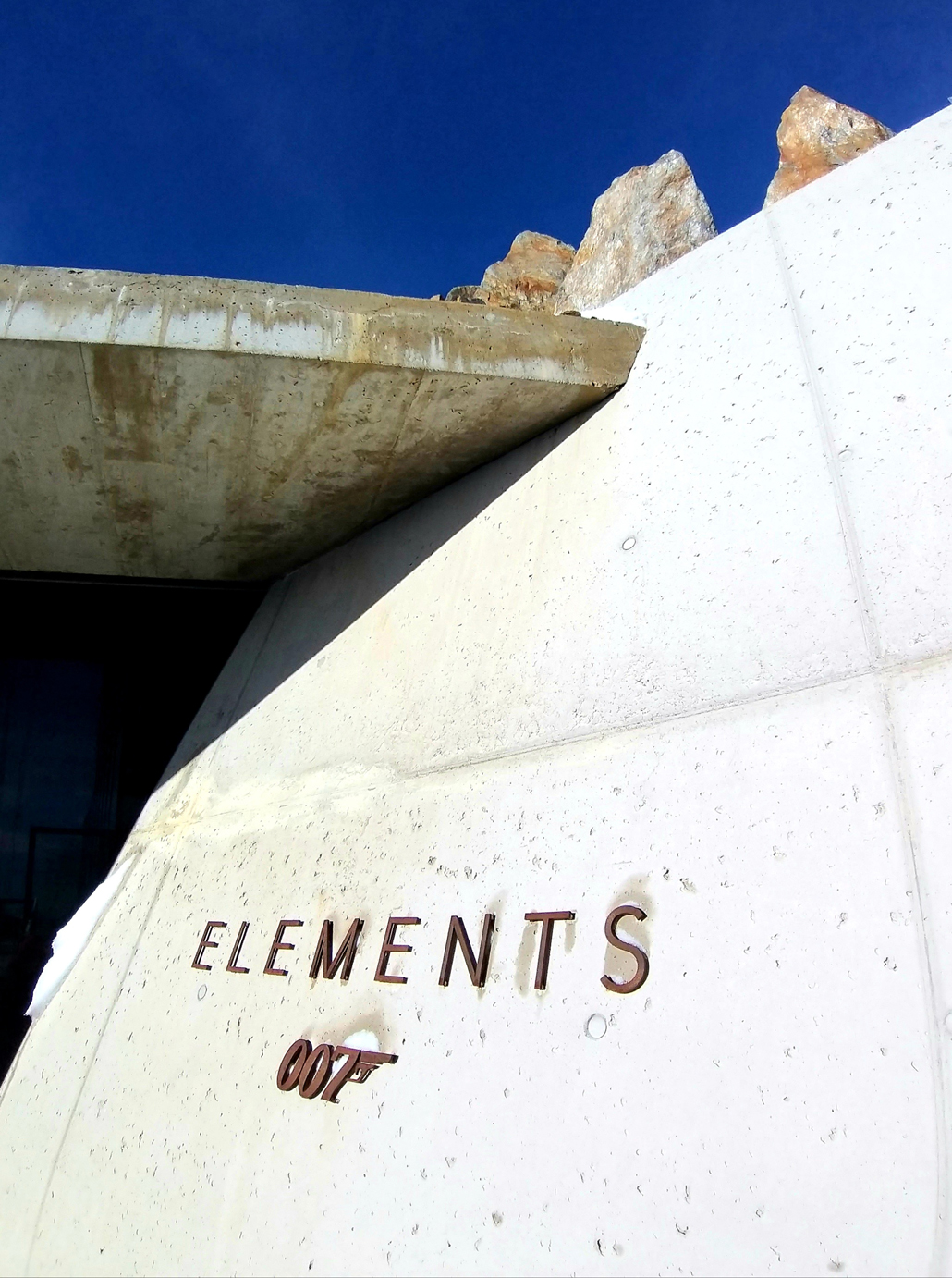 007 Elements