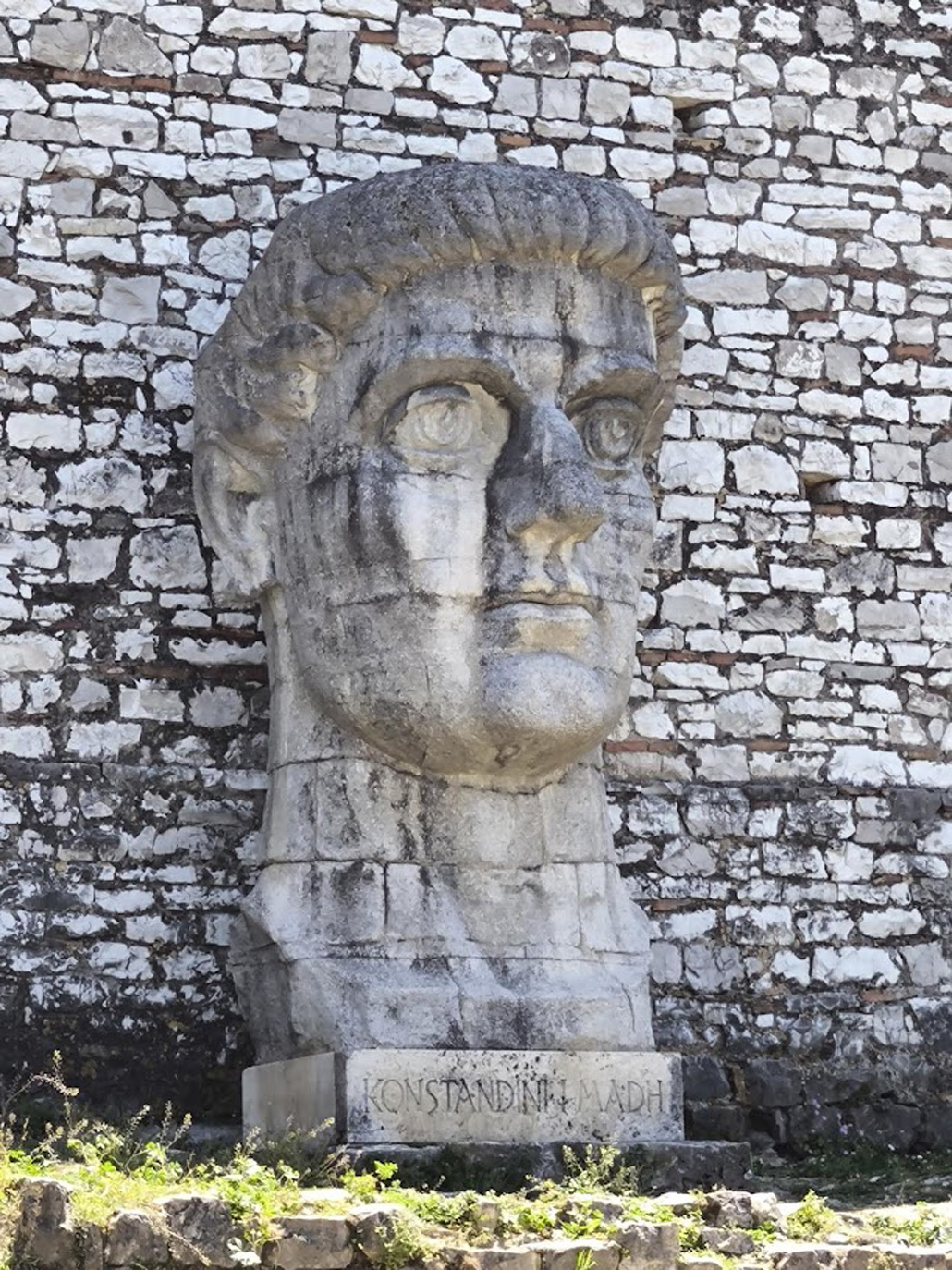 Albanien
